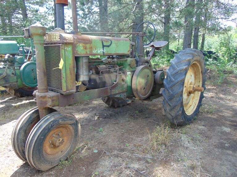 JD G UNSTYLED PLAIN REAR COVER N/F WILL INCLUDE CARB WILL RUN SERIAL # 6446