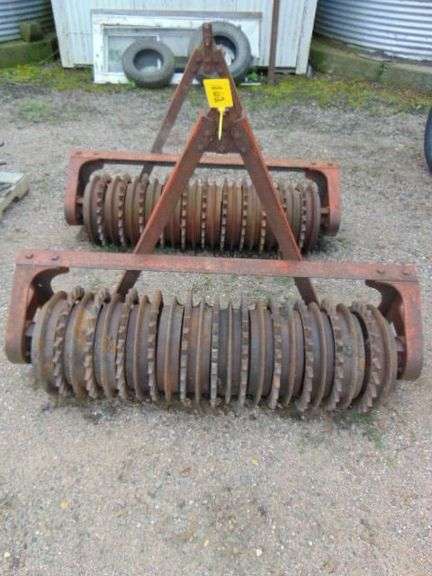 CULTI PACKER 4' STEEL PULL TYPE PIN HITCH