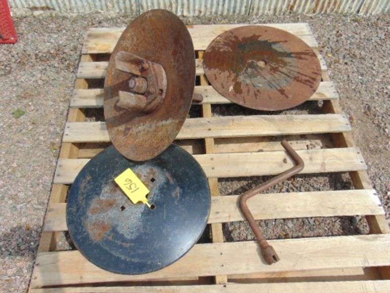 DISKS AND TRACTOR CRANK