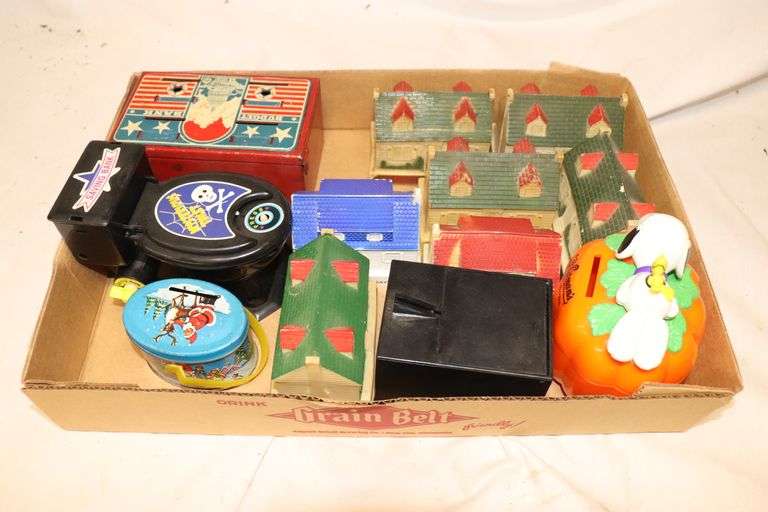 ASSORTED COIN BANKS - Ziemer Hilbrands Auctions