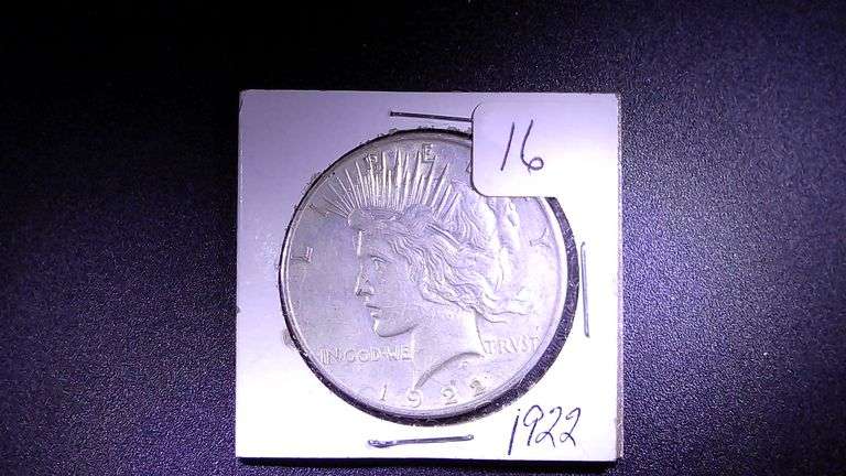 1922 SILVER DOLLAR