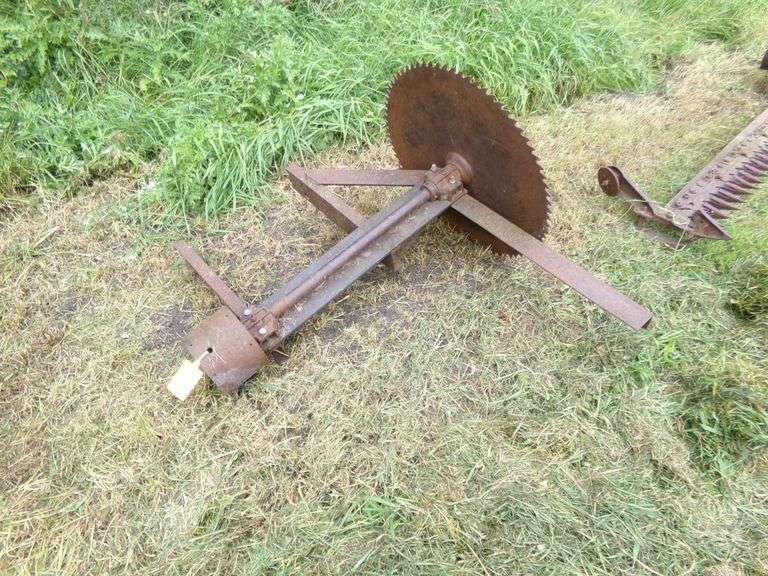 BUZZ SAW FRAME AND BLADE