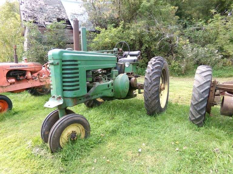 JOHN DEERE A