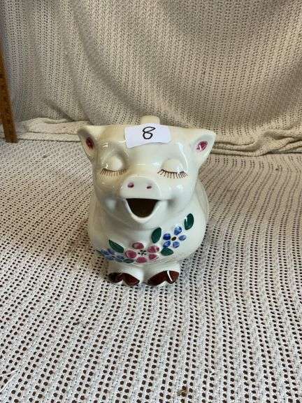 SHAWNEE PIG PITCHER