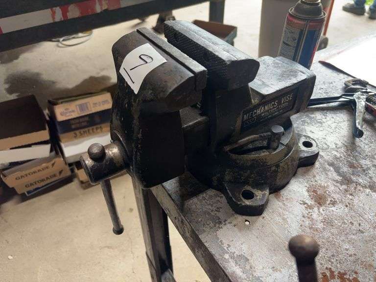 5” BENCH VICE.