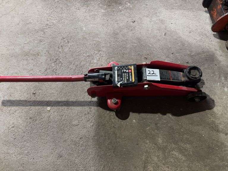 2 TON FLOOR JACK