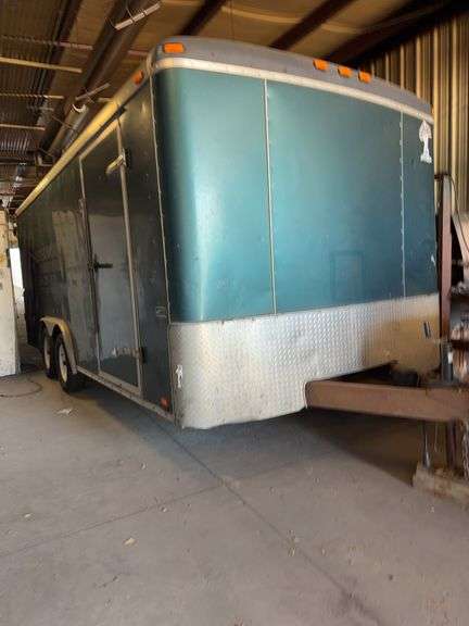 Atlas Enclosed Trailer Tandem Axle Double Door 18' 2012