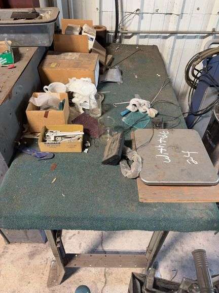 30x5ft metal work table with digital scale