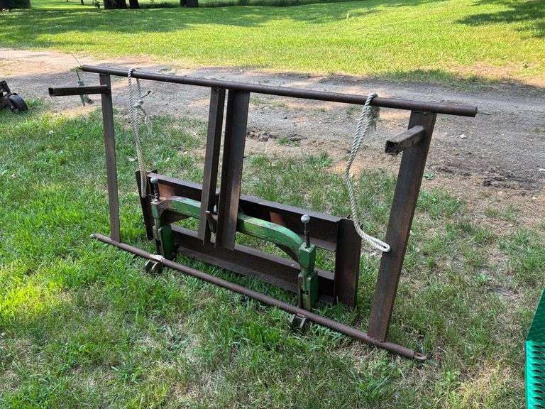 HOME BUILT QUICK ATTACH FAST HITCH.